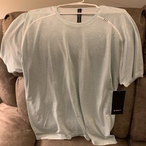 Lululemon Short Sleeve Tee XXL
